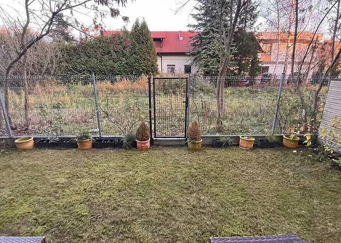 Bast 14 Apartamenty Ptak Szpital Kopernika Szpital Matki Polki Mandoria Orientarium Atlas Arena Plac Zabaw - Zamojska 20A M14 Parking Bezplatny