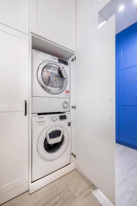 Apartment Ptak: Near Medical Centers And Attractions