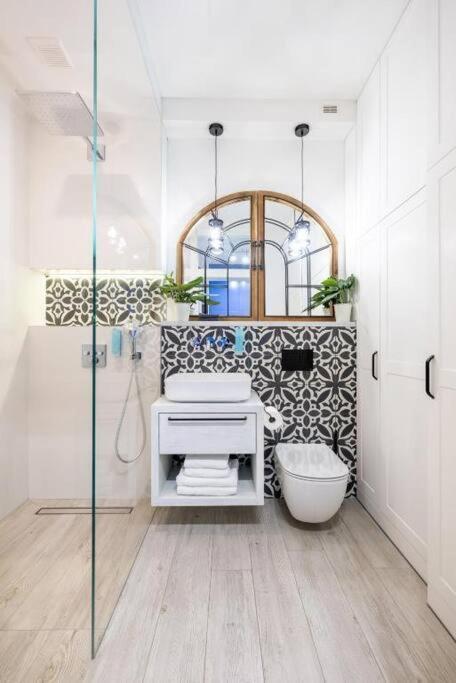 Apartment Ptak: Near Medical Centers And Attractions