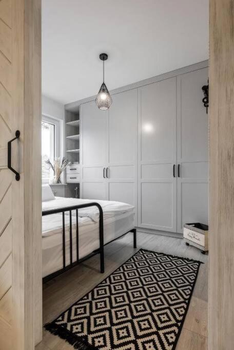 Ptak: Near Medical Centers And Attractions Apartment *